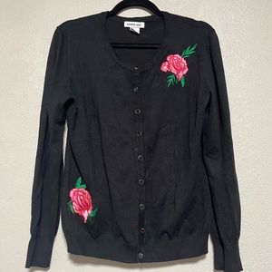 Estrna Jane cardigan, Large, black with roses.